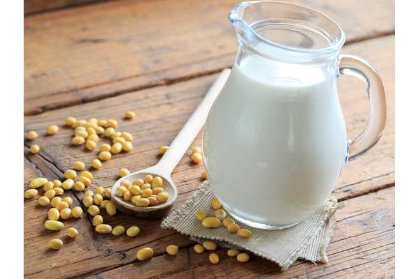 Соевое молоко - лучшая альтернатива коровьему, показало исследование